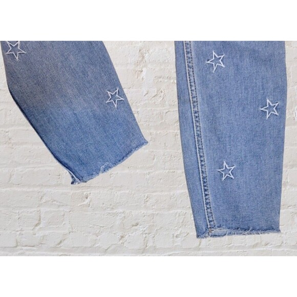 Hollister Star Embroidered Cropped Curvy Jeans | Juniors 3R High Rise - Picture 5 of 8
